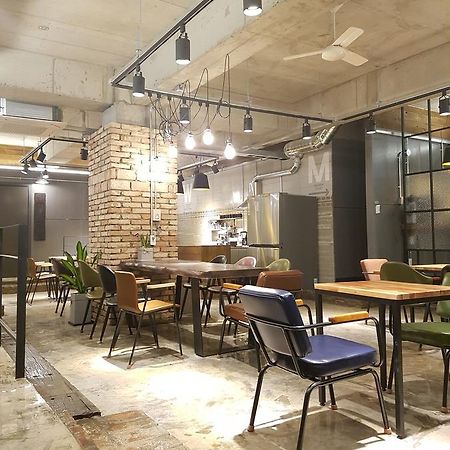 Travel Light Hostel Busan Exterior photo