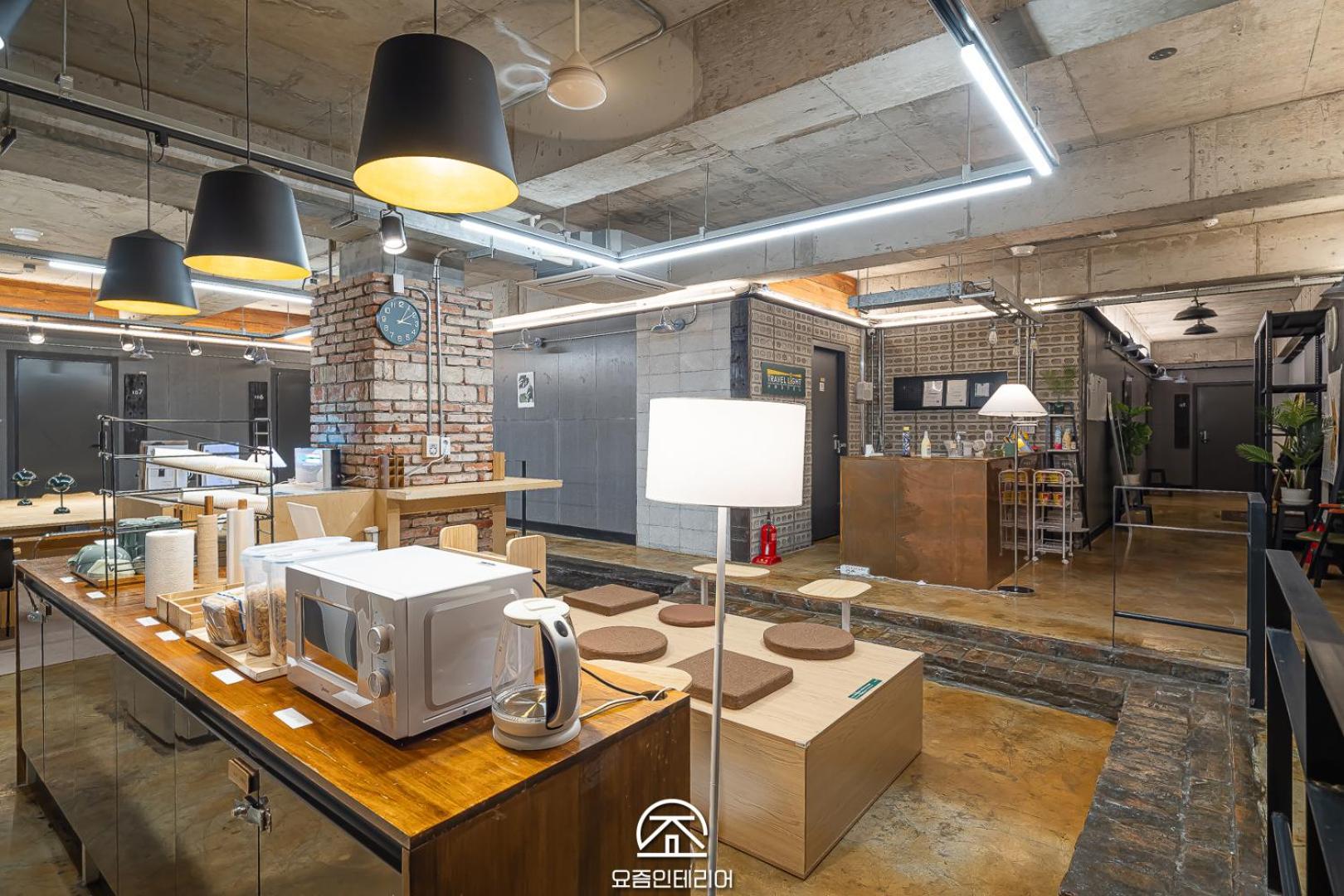Travel Light Hostel Busan Exterior photo