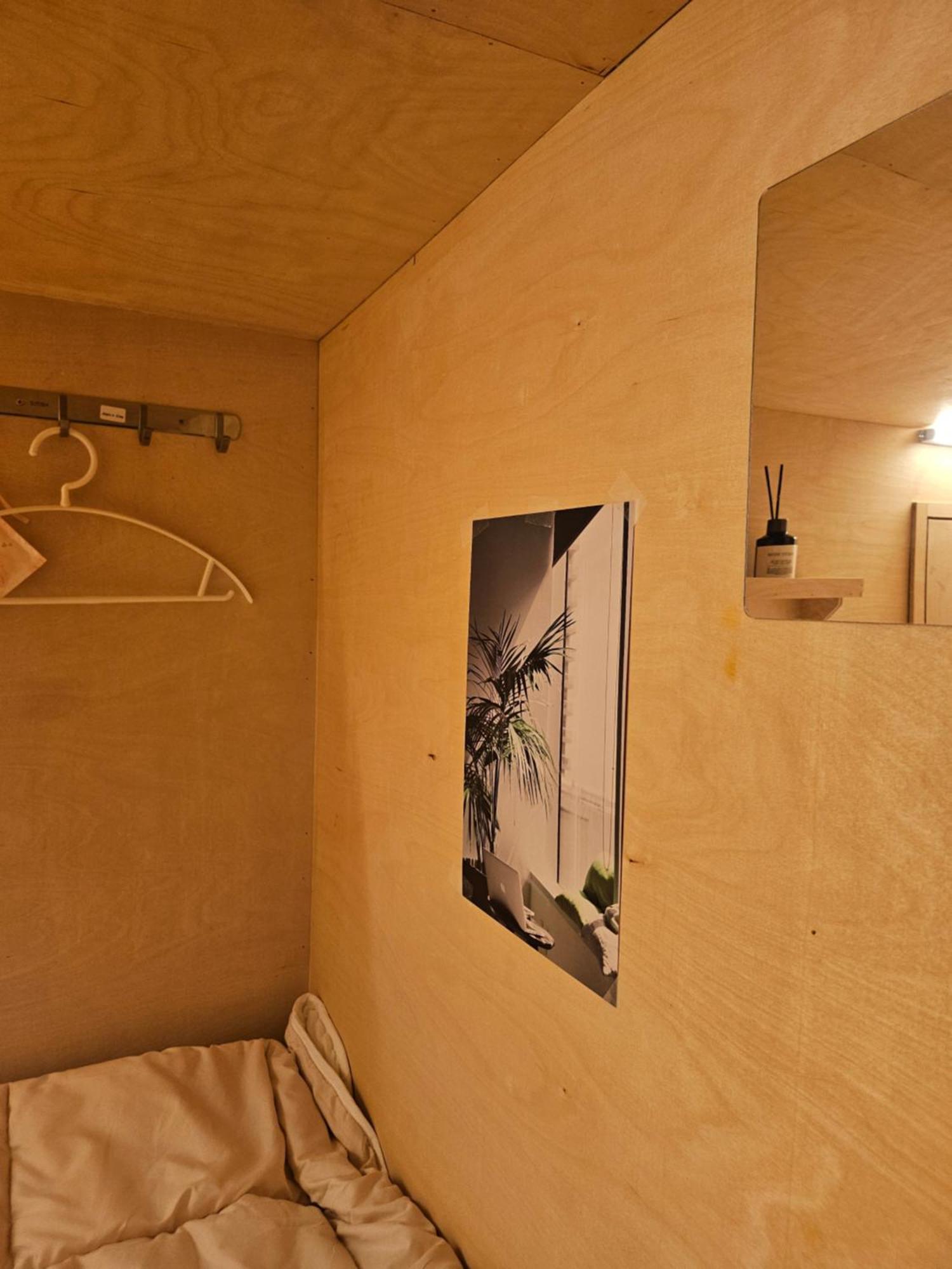 Travel Light Hostel Busan Exterior photo