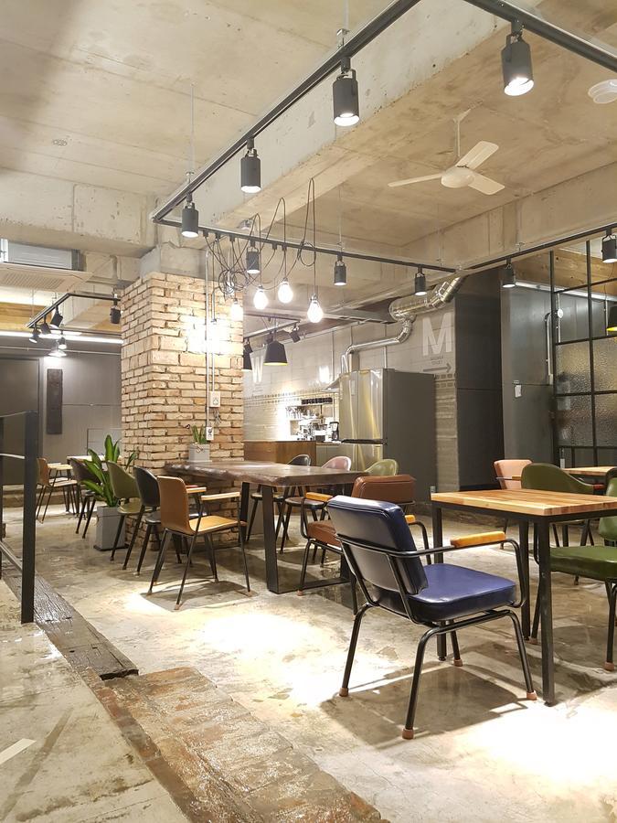 Travel Light Hostel Busan Exterior photo