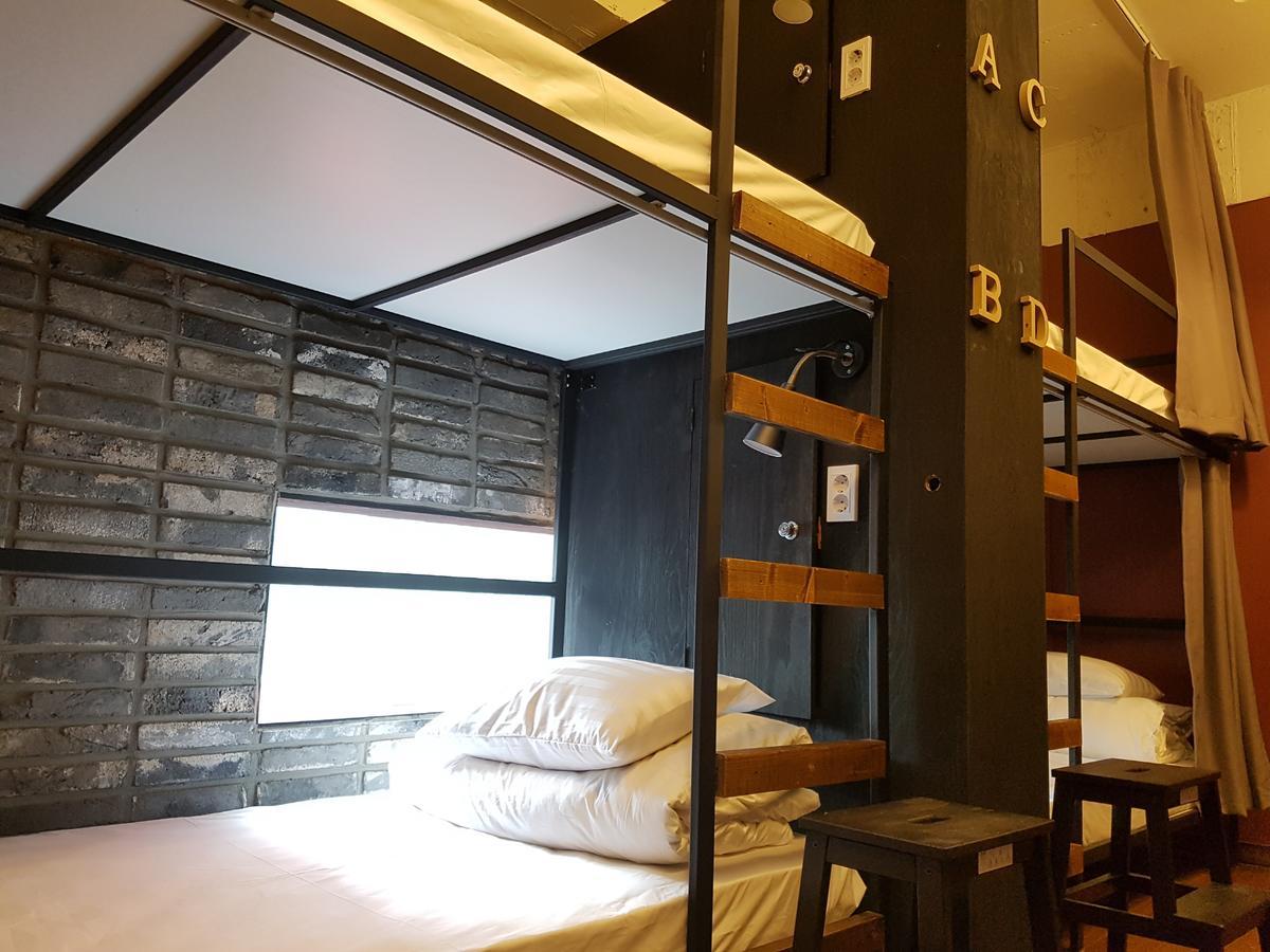 Travel Light Hostel Busan Room photo